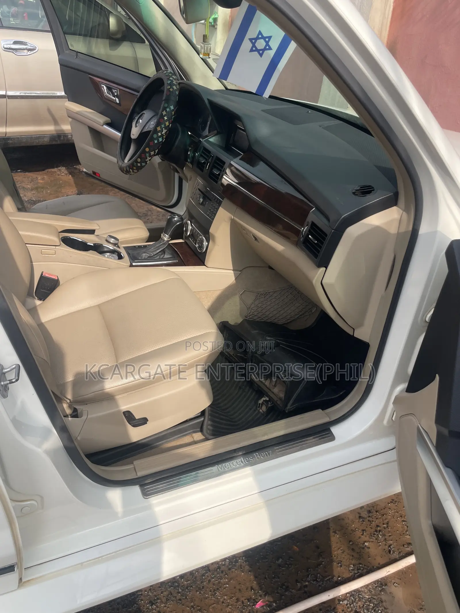 Mercedes-Benz GLK-Class 350 2010 White