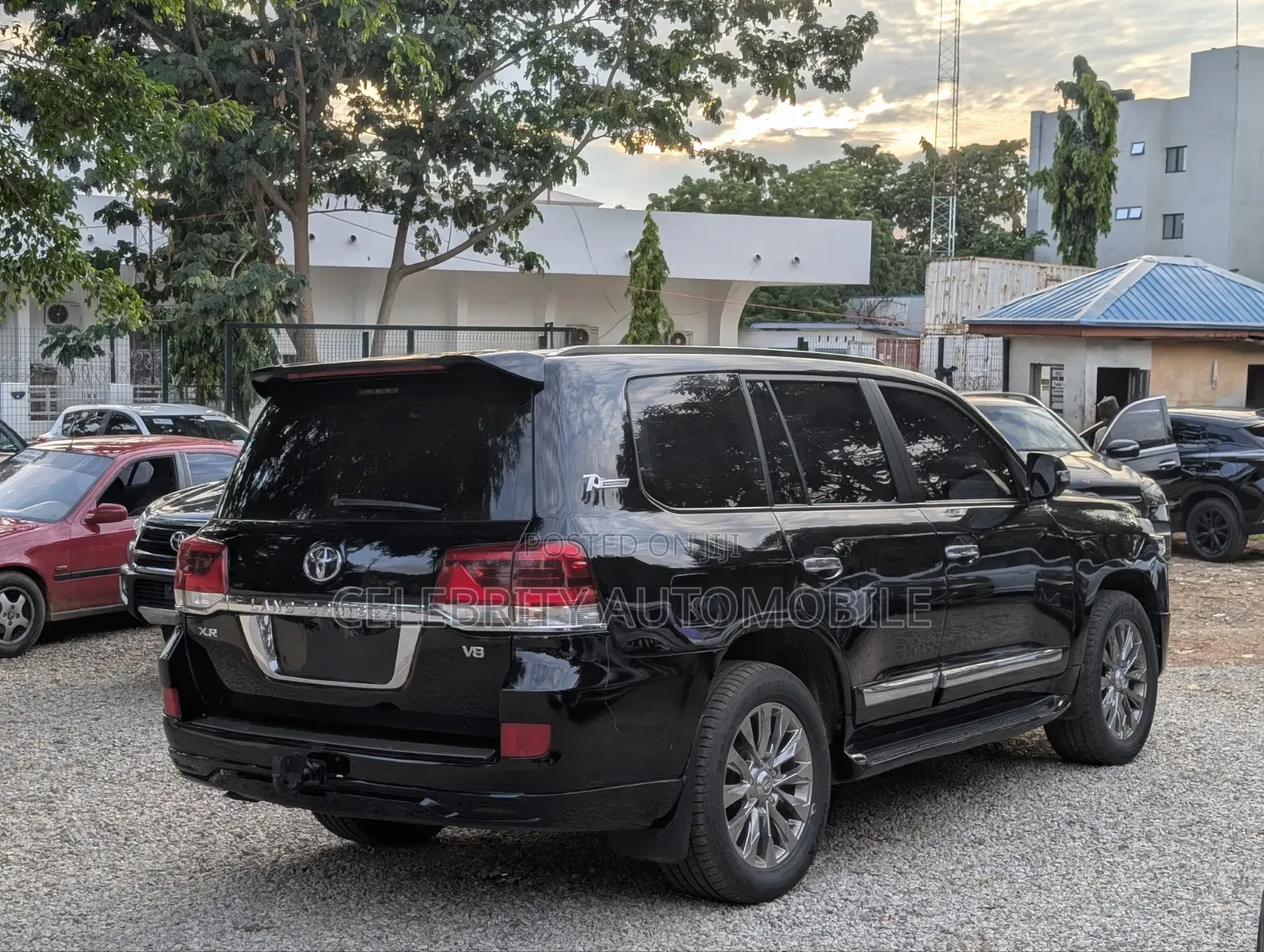 Toyota Land Cruiser 2016 Black