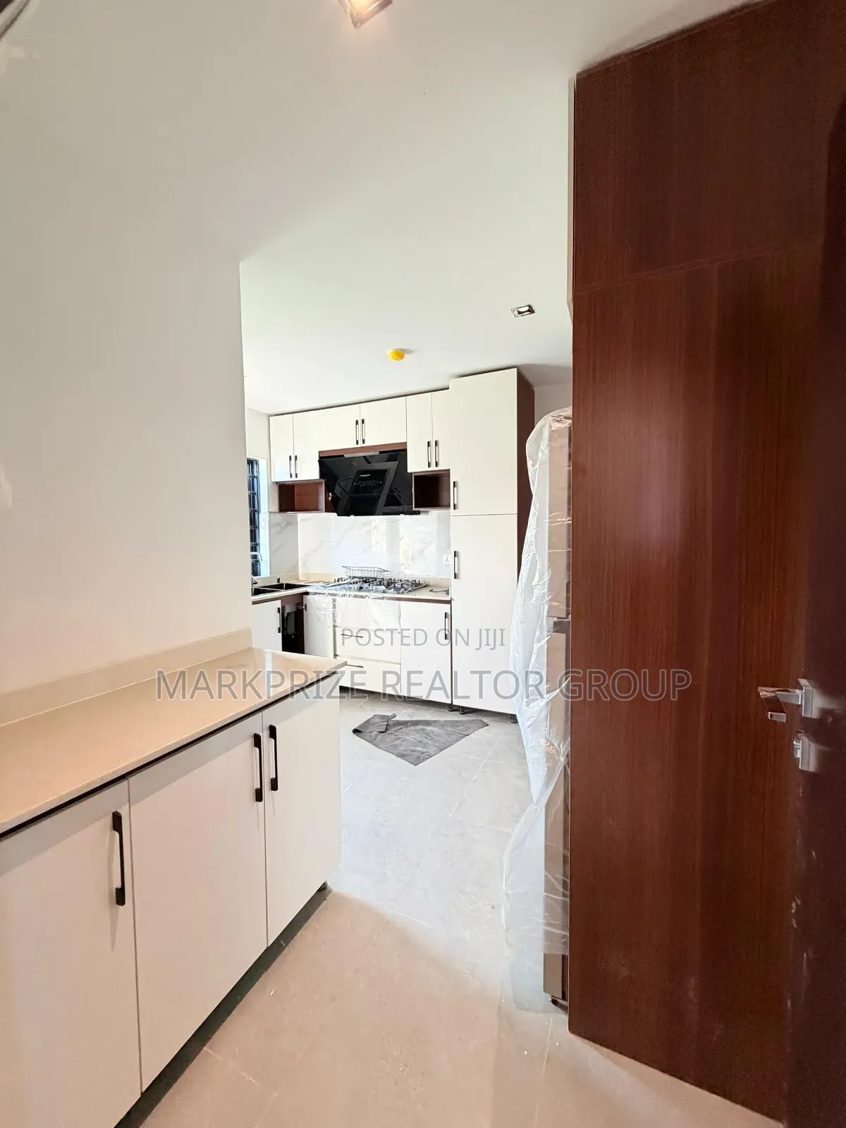 4bdrm Maisonette in Opebi Ikeja for sale