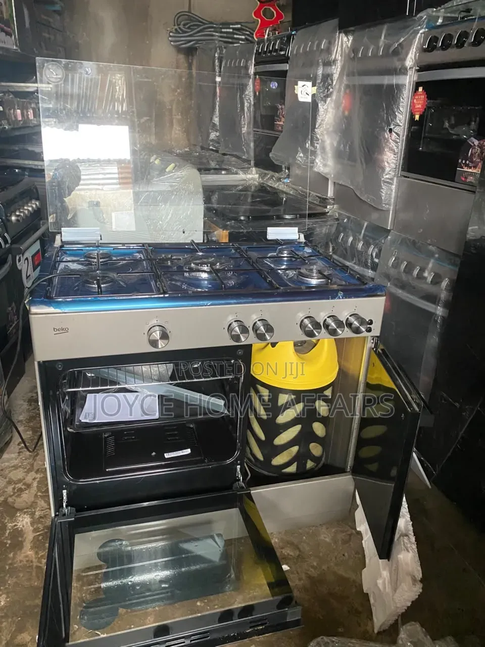 Maxi 60 by 90 Gas Cooker 5 Burners