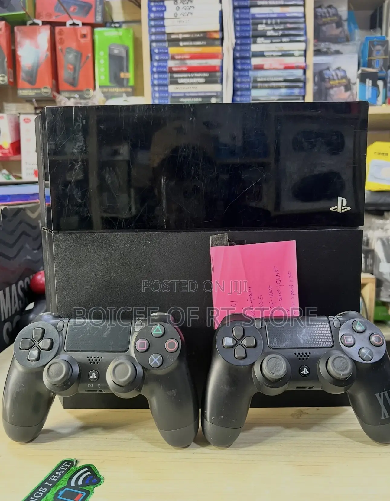 Ps4(Regular) With 2pads