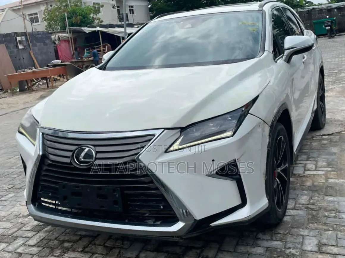 Lexus RX 350 AWD 2017 White