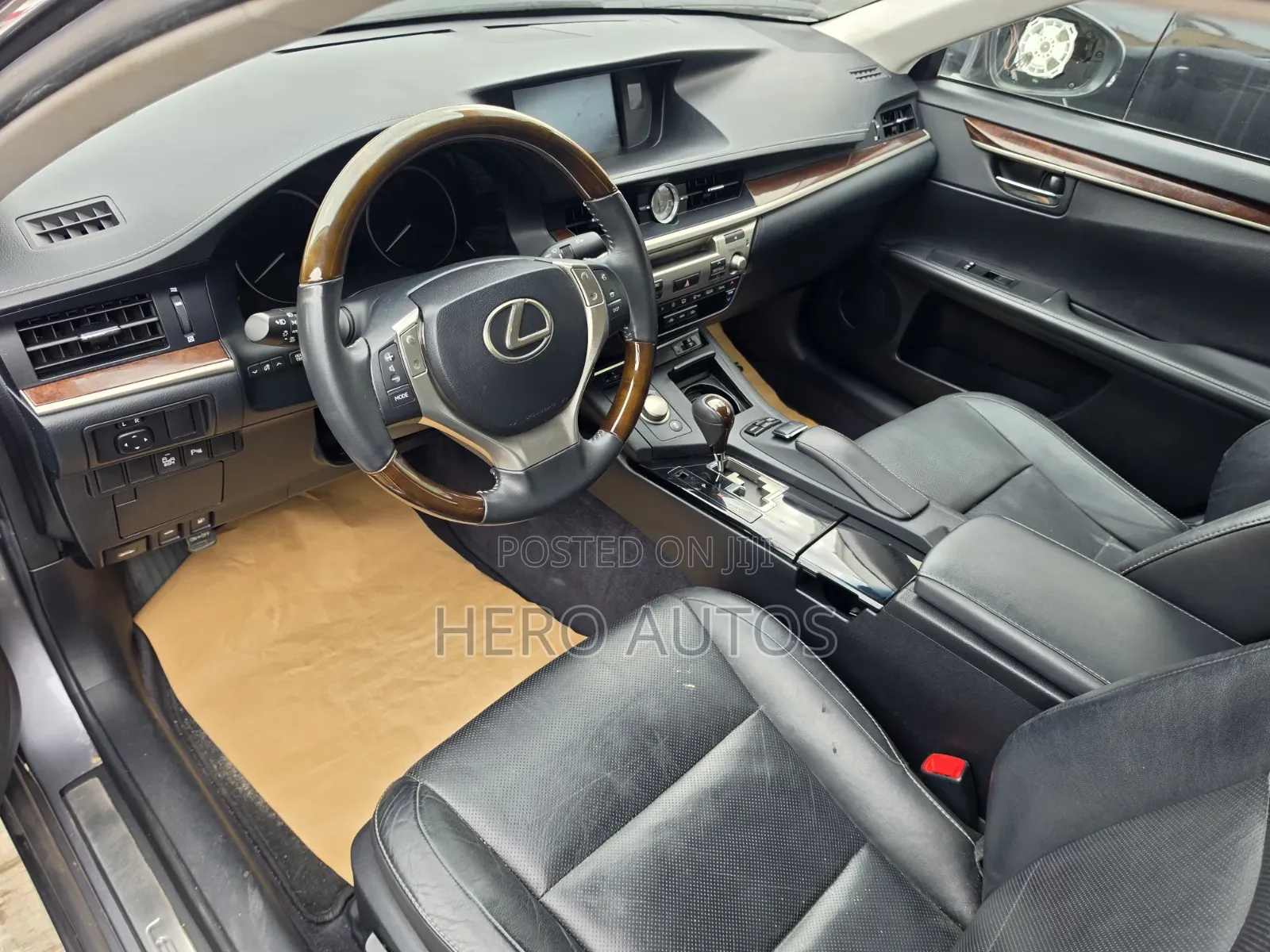 Lexus ES 2013 Gray
