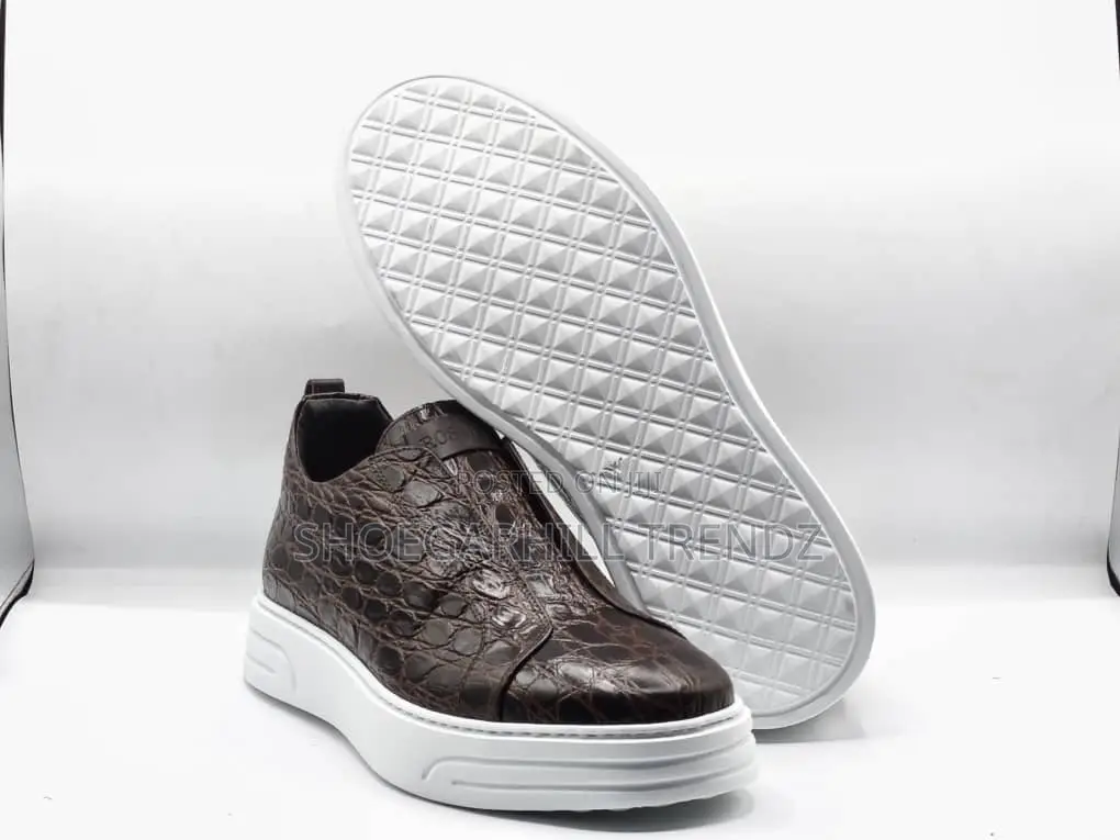 Rossi Premium Slip-on Sneakers – Luxury Comfort