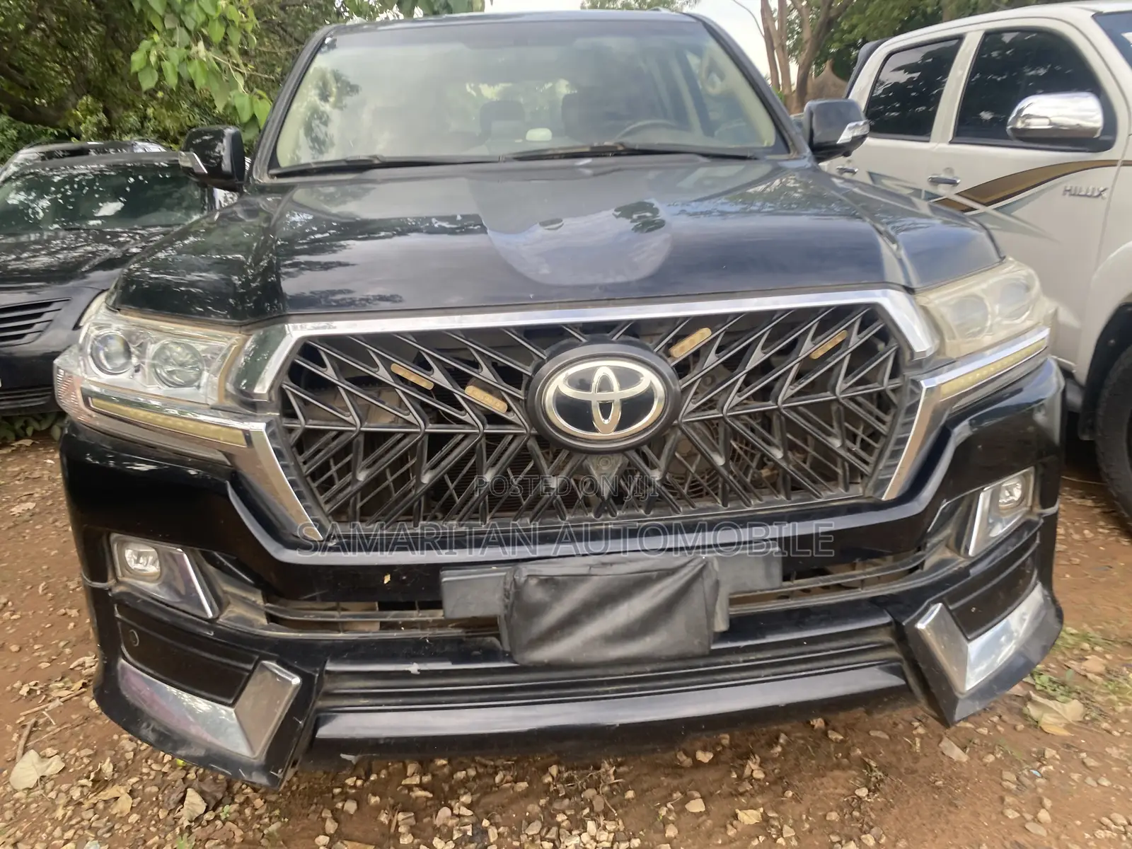 Toyota Land Cruiser 4.5 V8 VXR 2018 Black