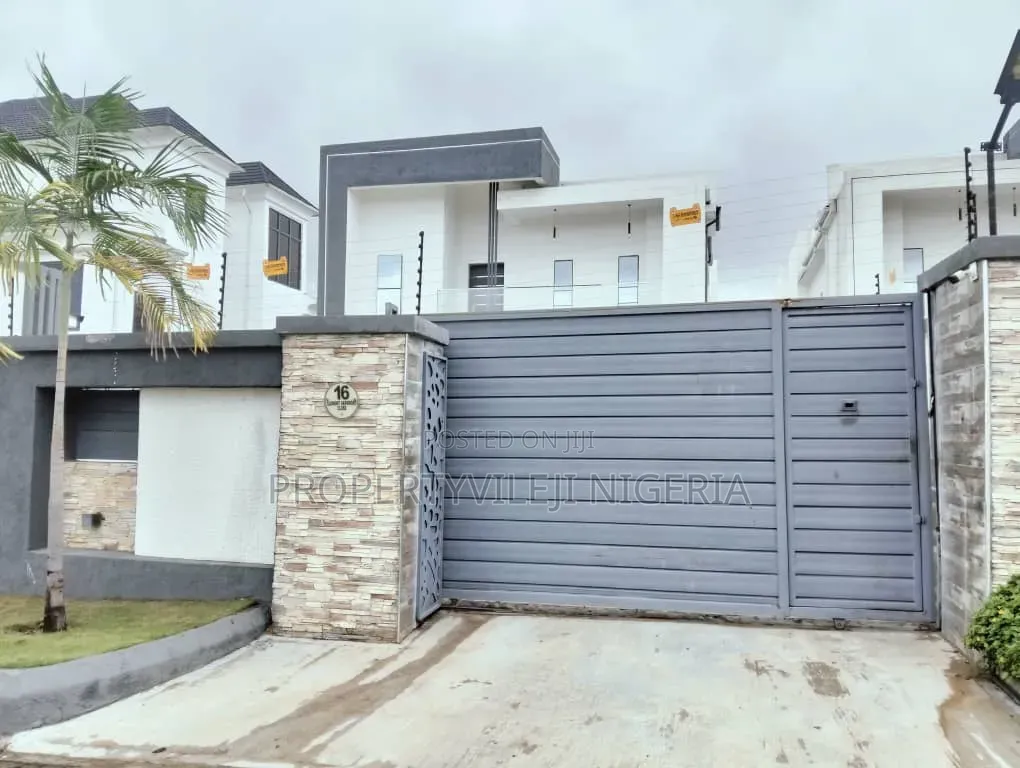 5bdrm Duplex in Guzape District for rent