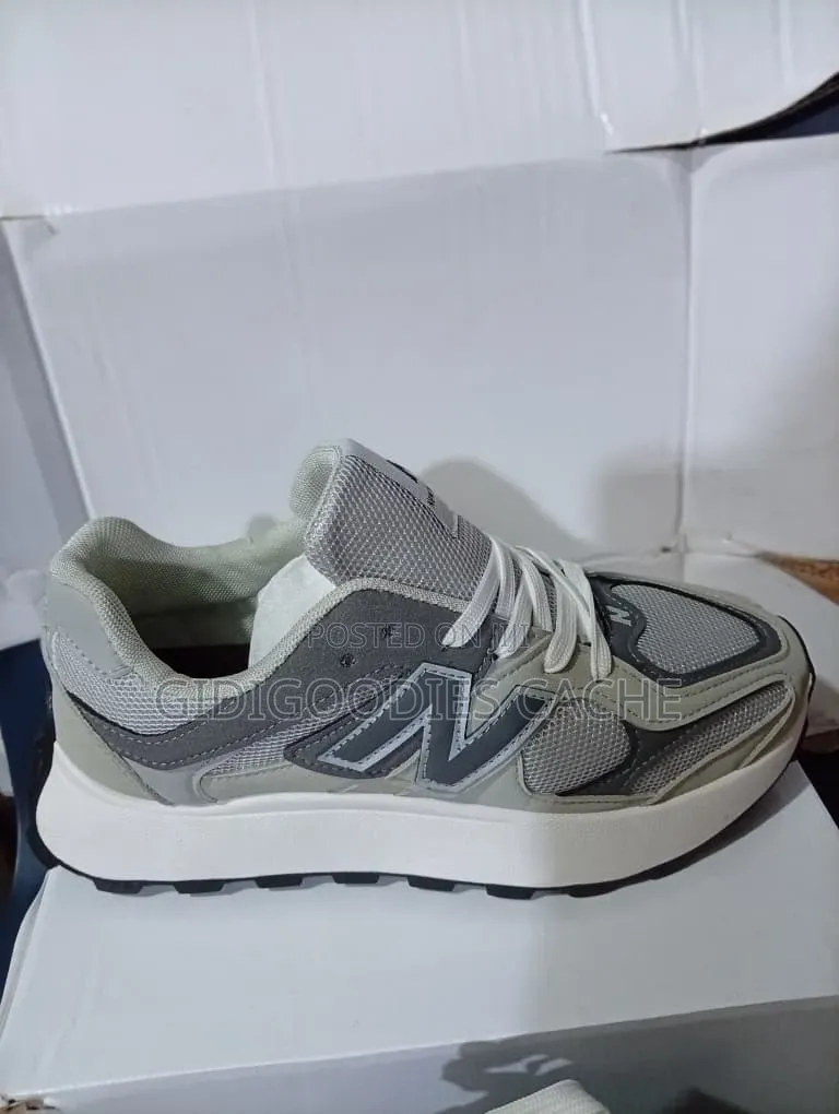 Grey Retro Runner Sneakers Size 41-45