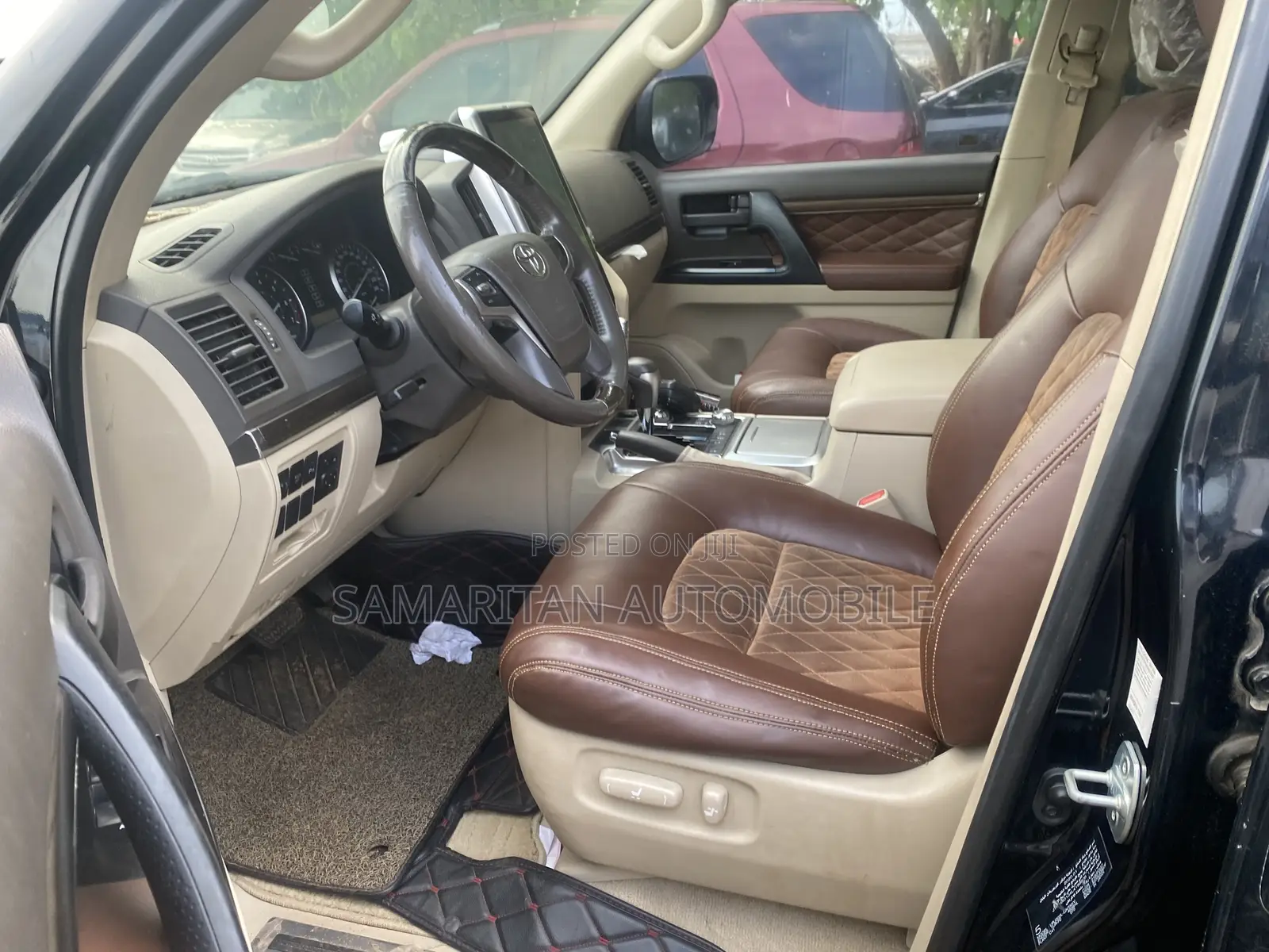 Toyota Land Cruiser 4.5 V8 VXR 2018 Black
