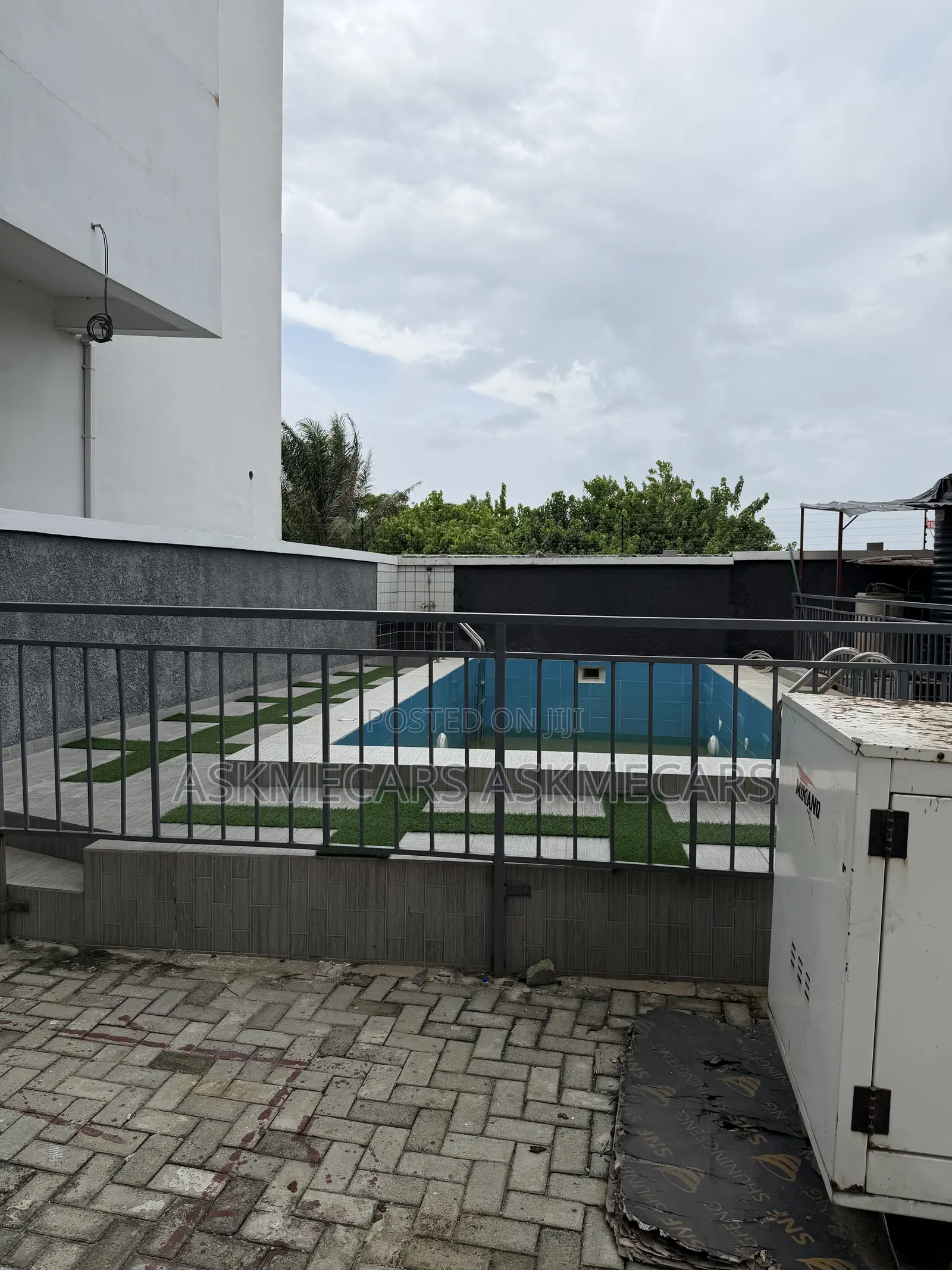 5bdrm Duplex in Adesanya for rent
