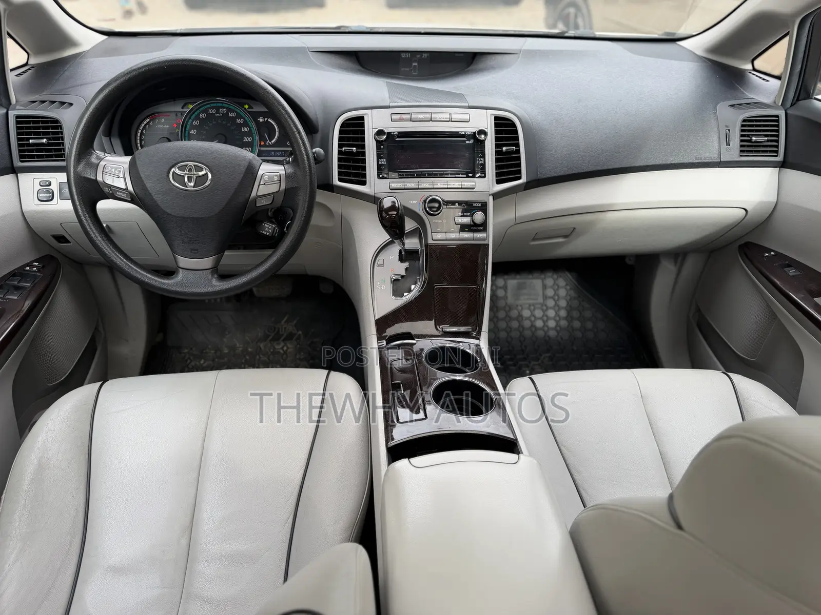 Toyota Venza AWD 2012 White
