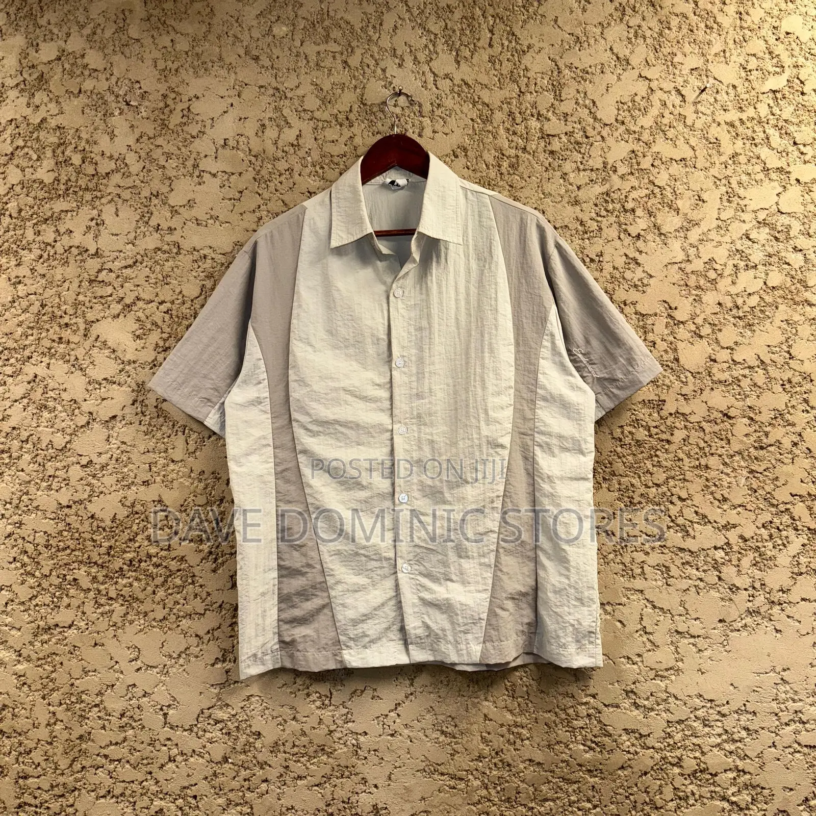 Original Quality Shortsleeved Shirt Available