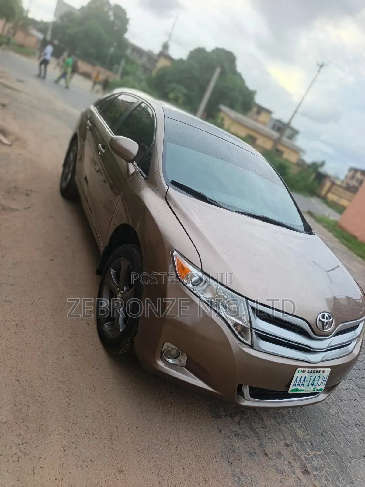 Toyota Venza AWD 2011 Brown
