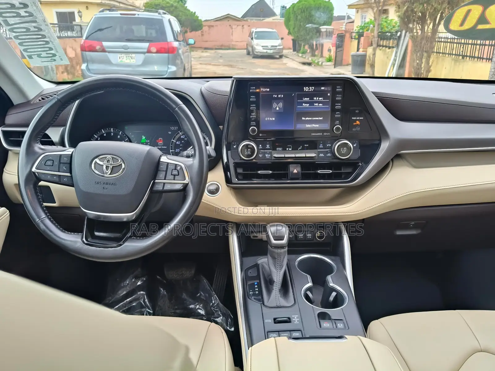 Toyota Highlander XLE 2021 White