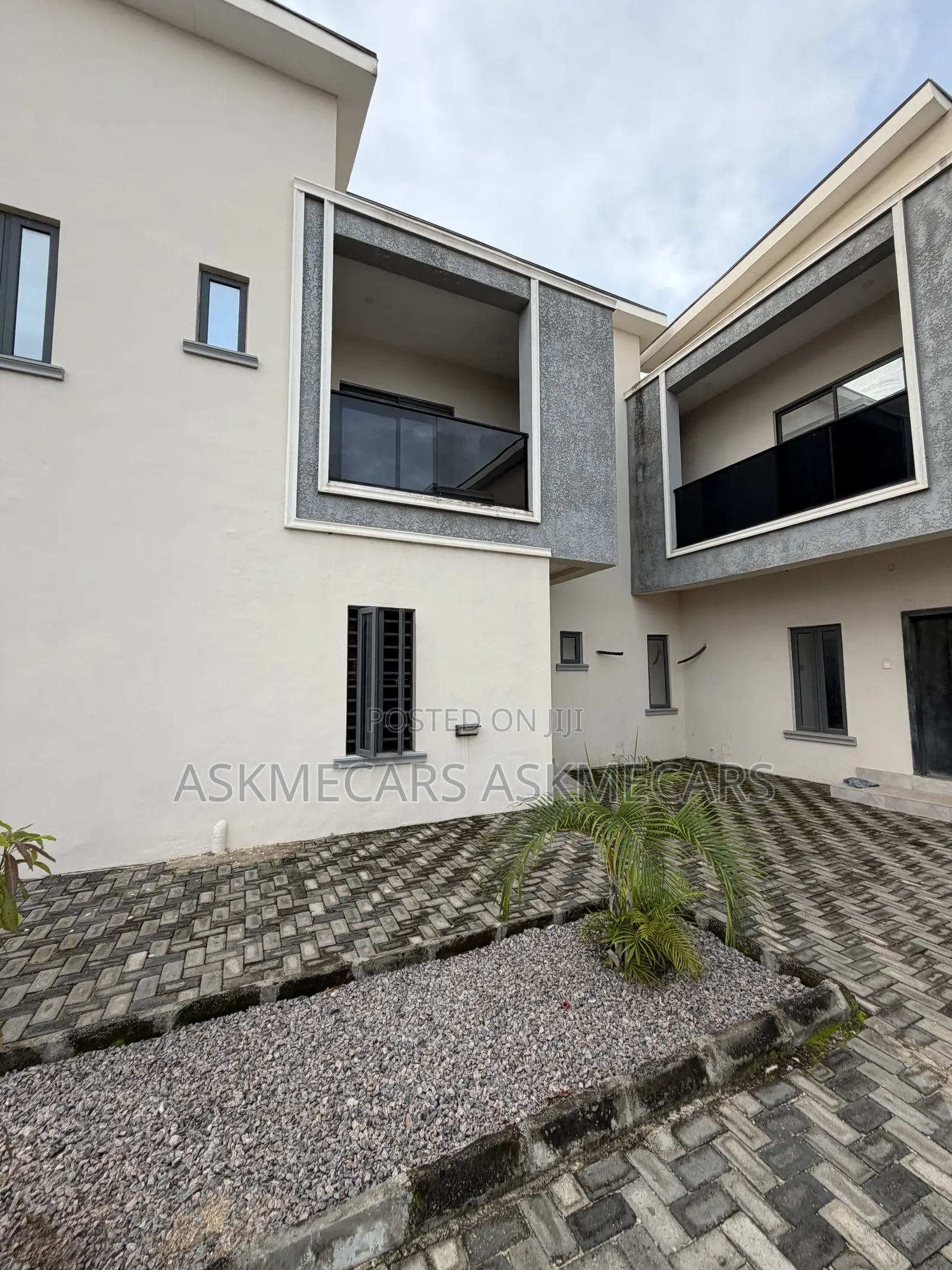 4bdrm Duplex in Adesanya for rent