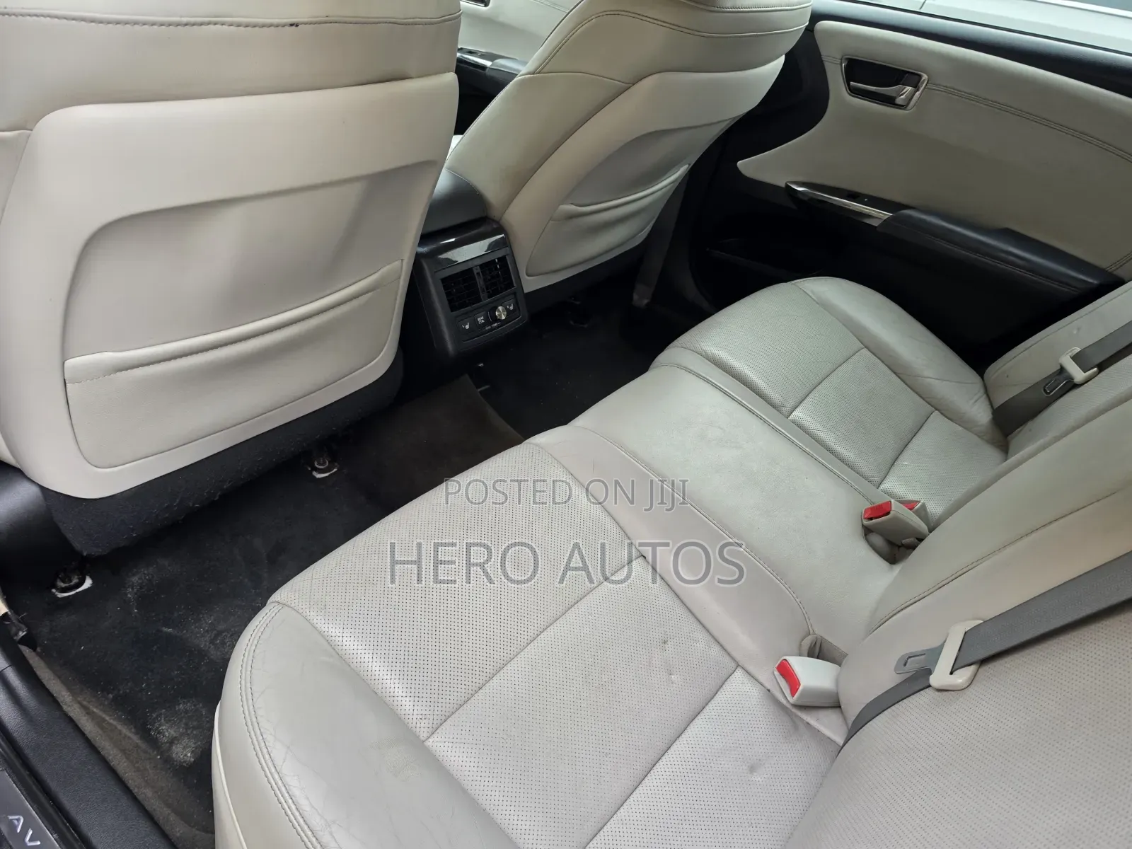 Toyota Avalon 2014 White