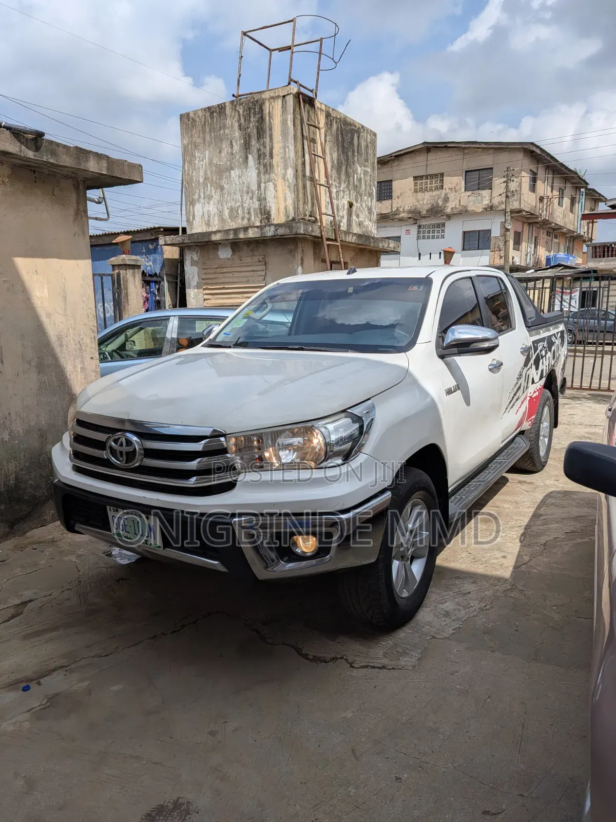 Toyota Hilux 2017 White