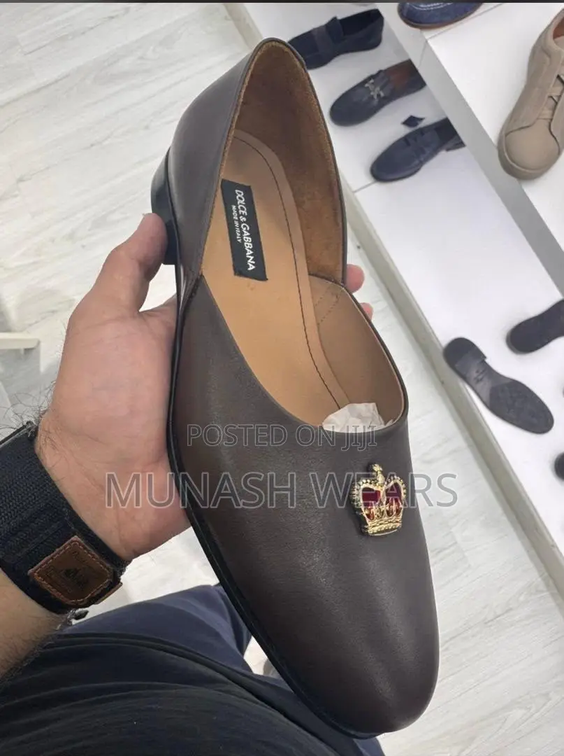 Italian Leather Dolce Gabbana Half Cut Shoes for Men 40-46