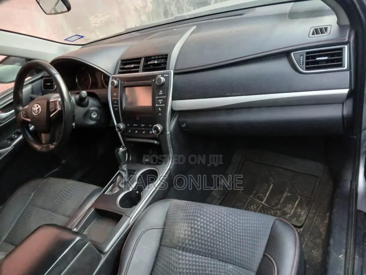 Toyota Camry 2015 Silver