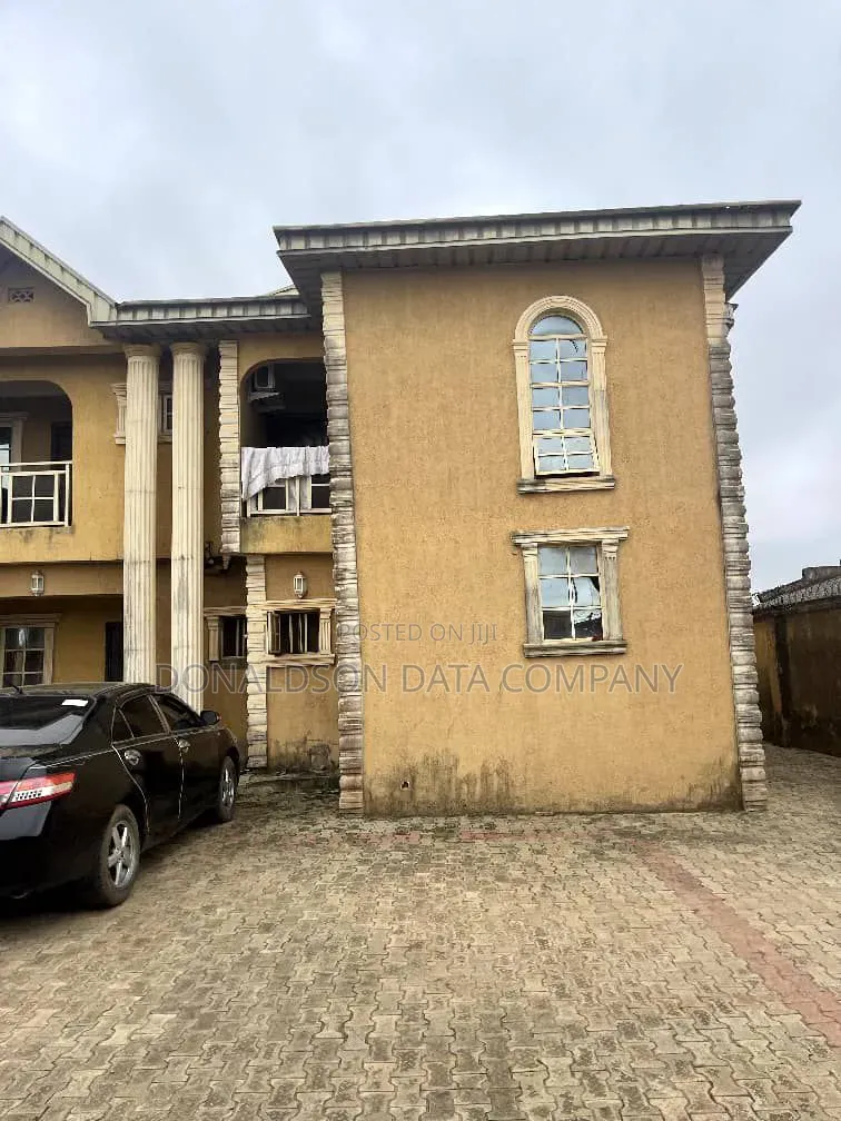 6bdrm Duplex in Olopa, Iju-Ishaga for sale
