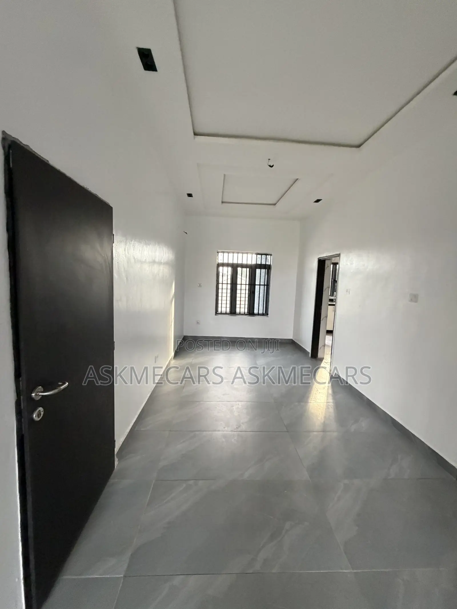 3bdrm Room & Parlour in Adesanya for rent