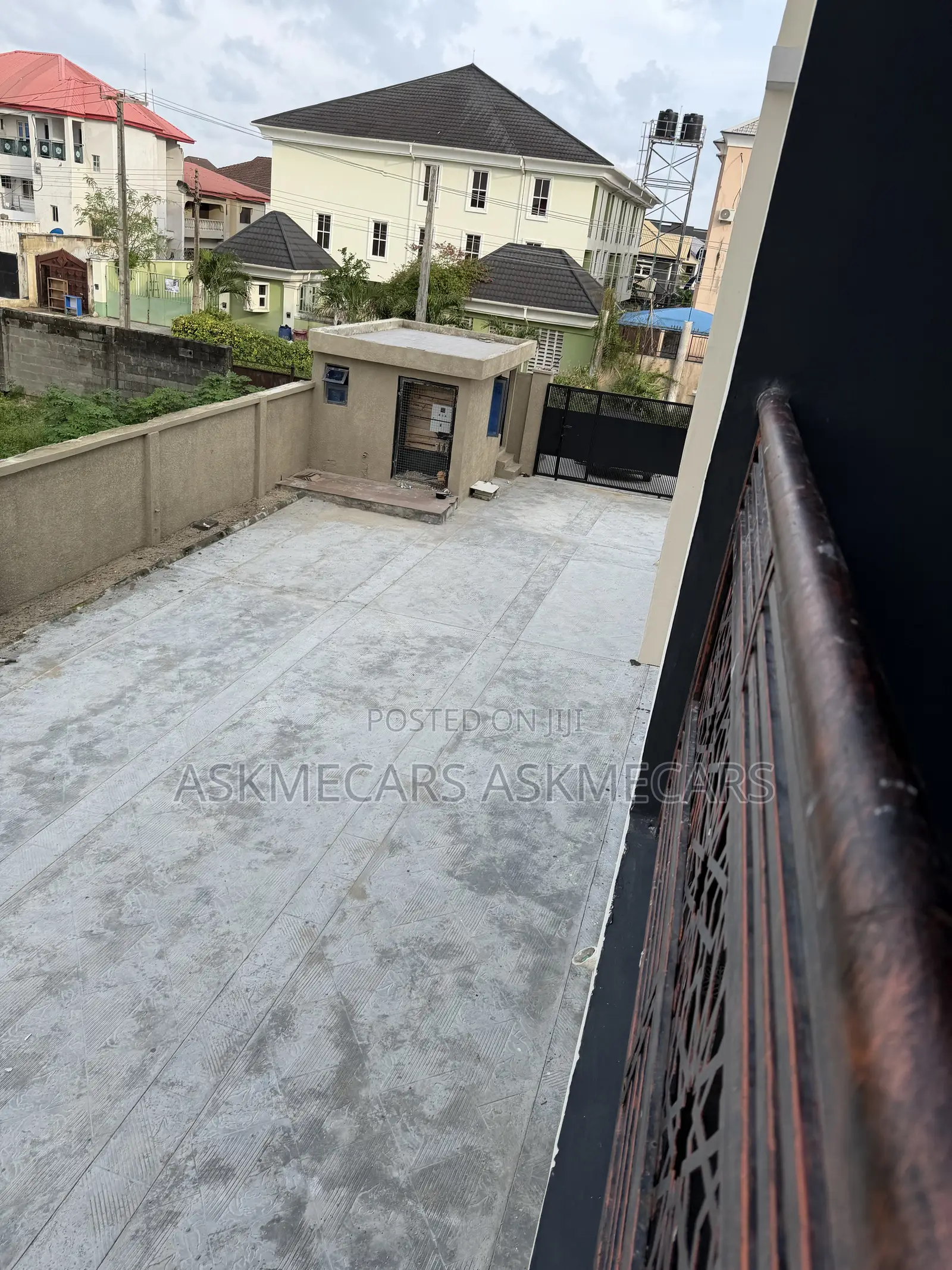 3bdrm Room & Parlour in Adesanya for rent