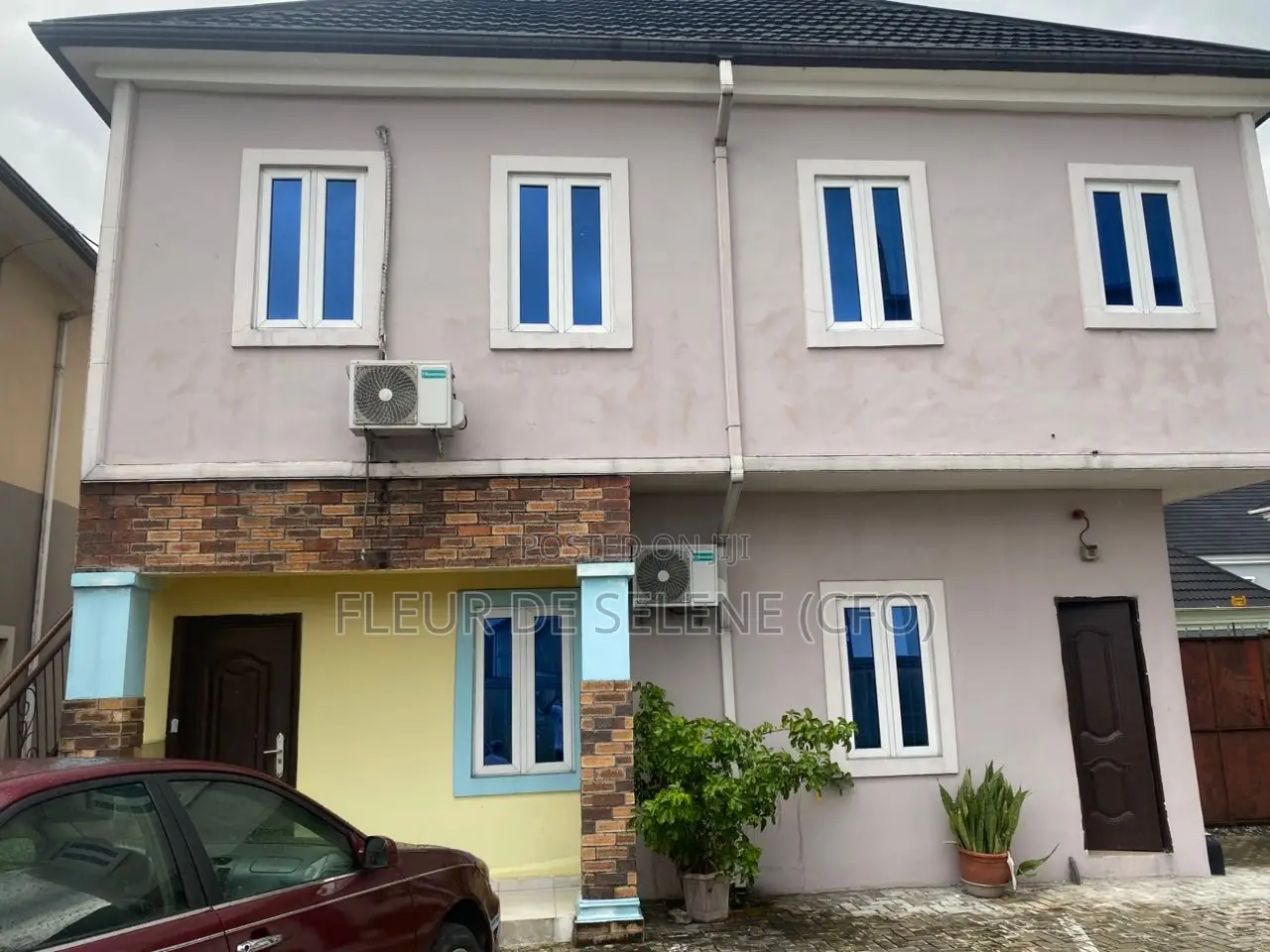 5bdrm Duplex in Obio-Akpor for sale