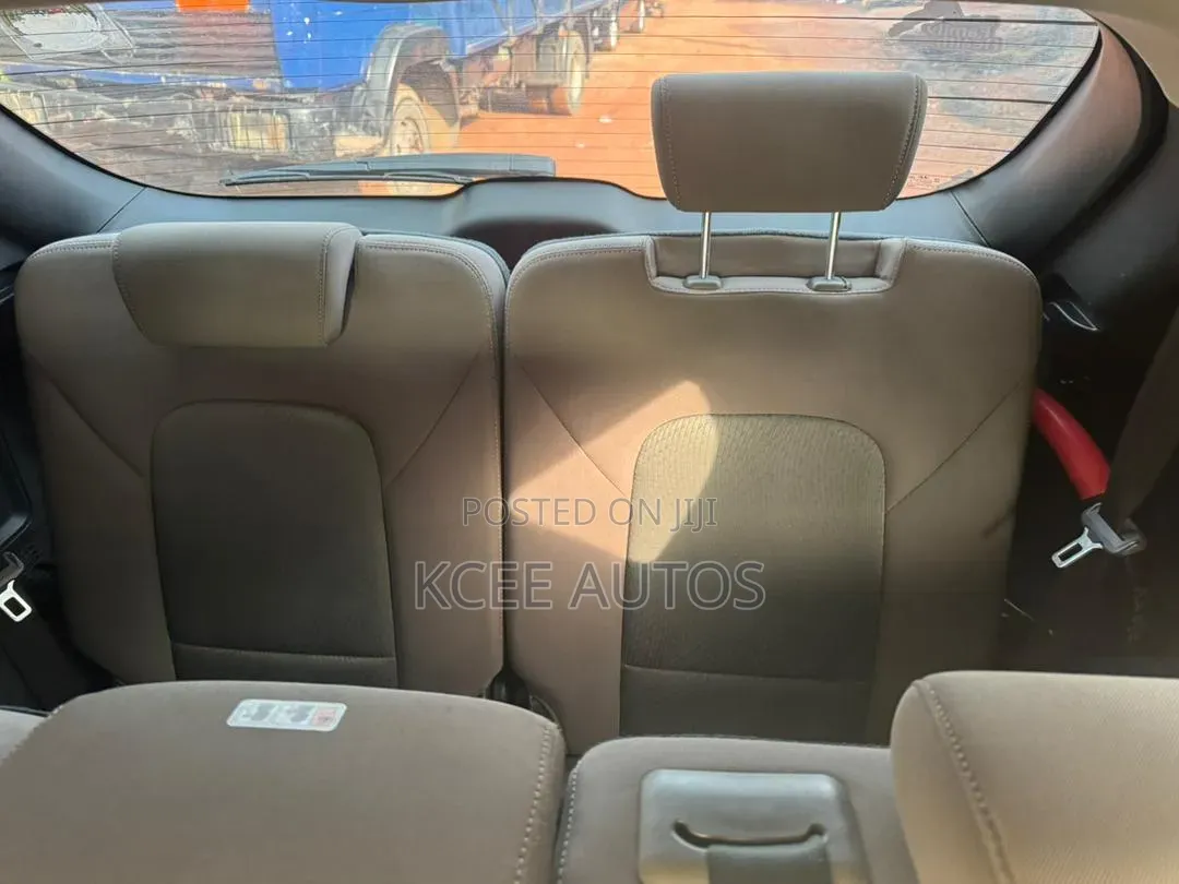 Hyundai Santa Fe 2015 Black