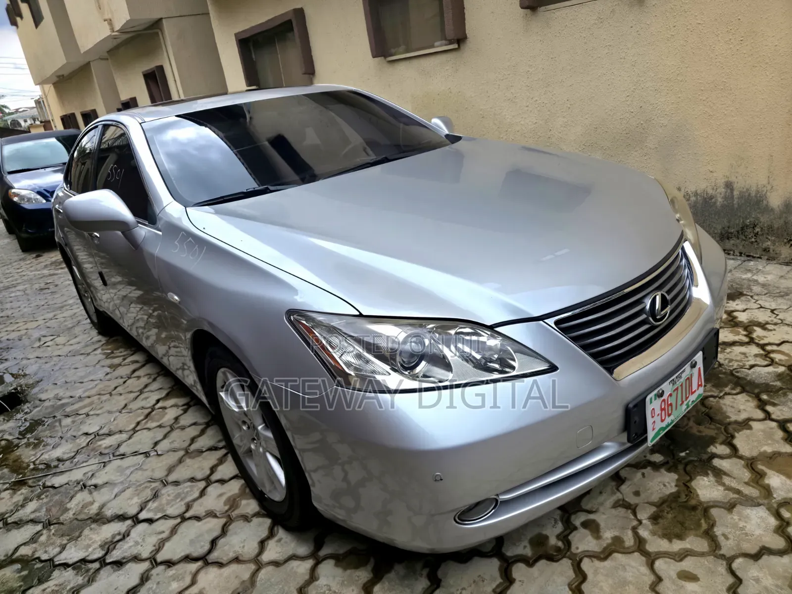 Lexus ES 350 2010 Silver