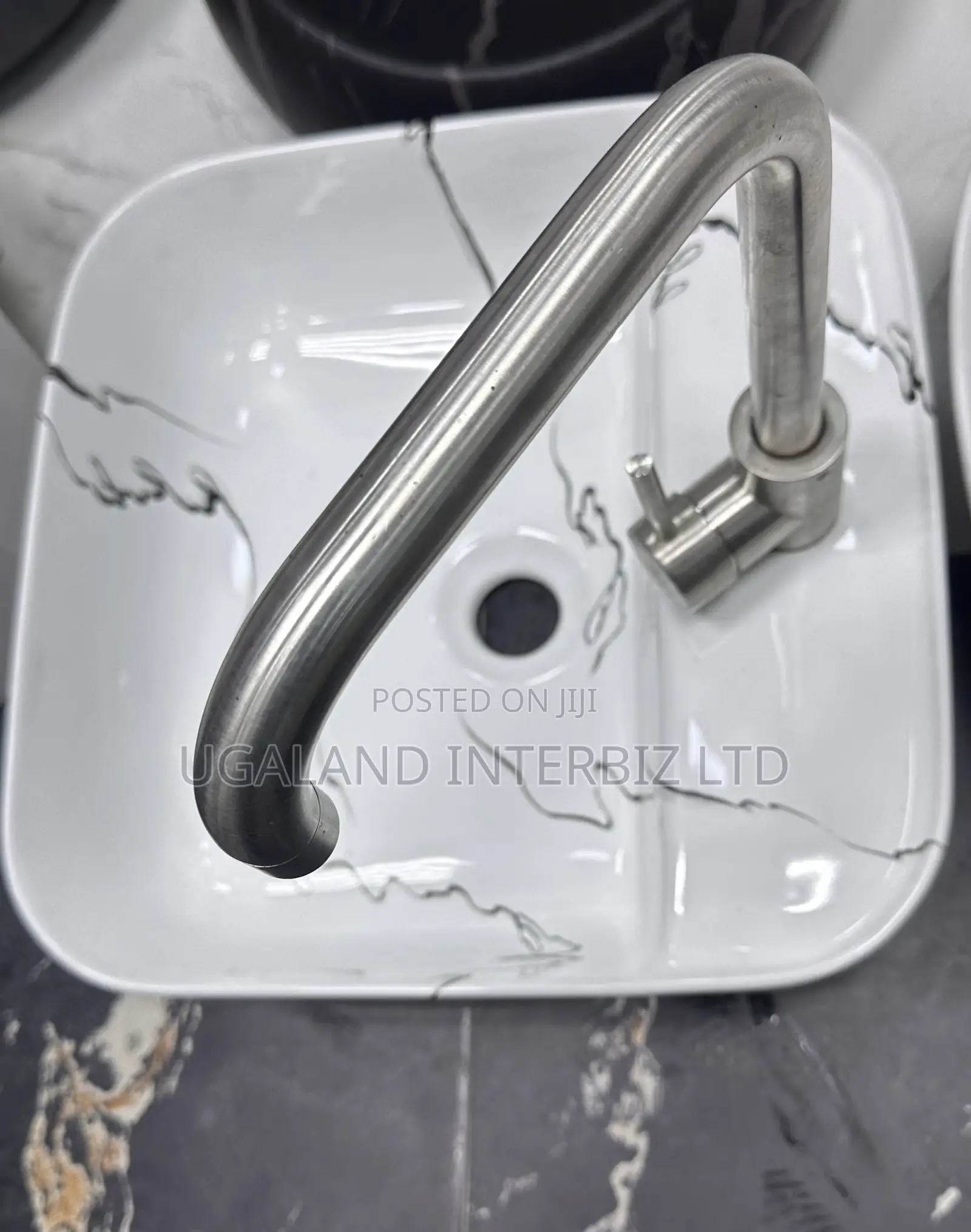 Modern White Square Ceramic Basin.