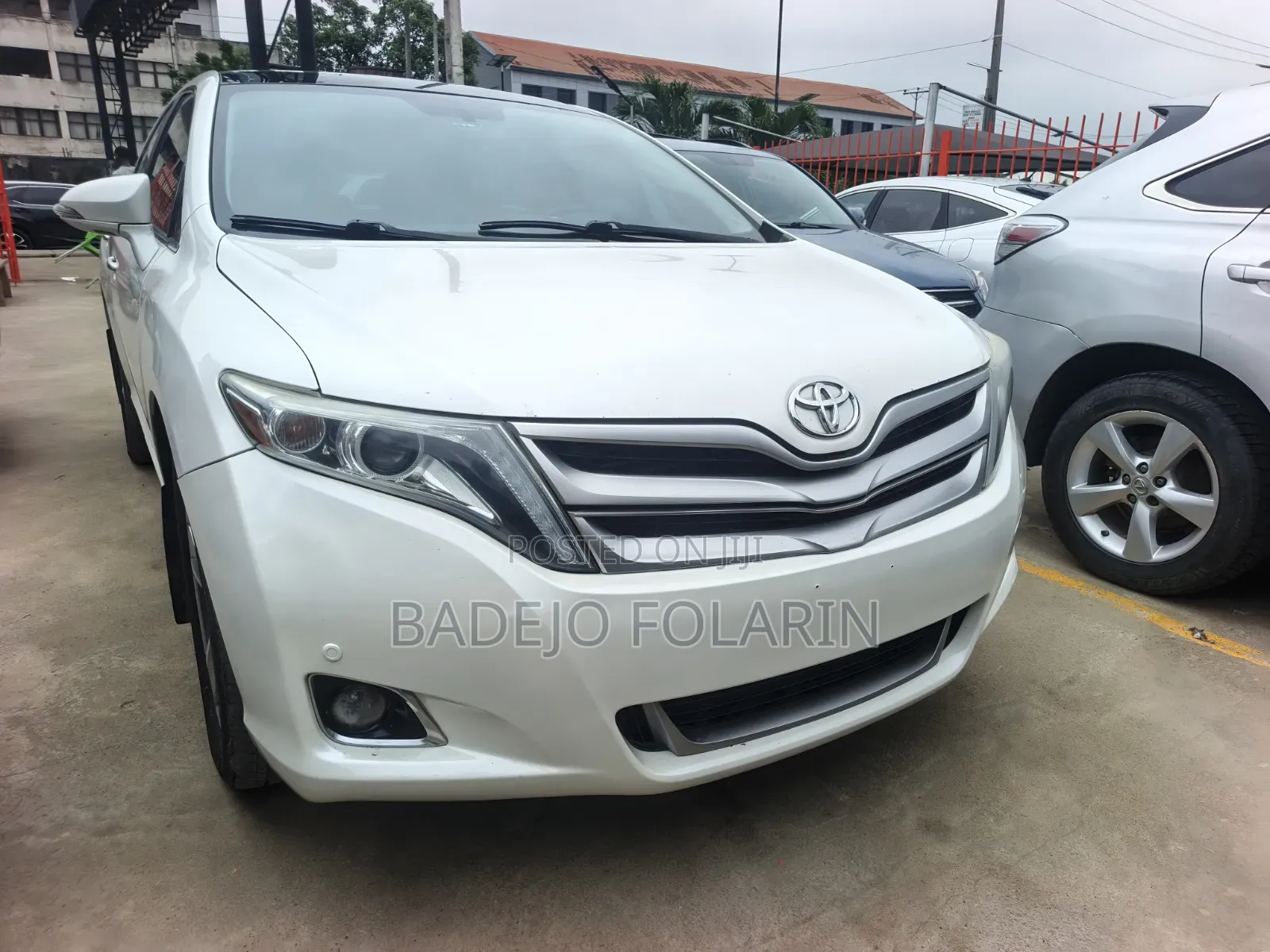 Toyota Venza XLE 4dr Wagon (3.5L 6cyl 6A) 2015 White