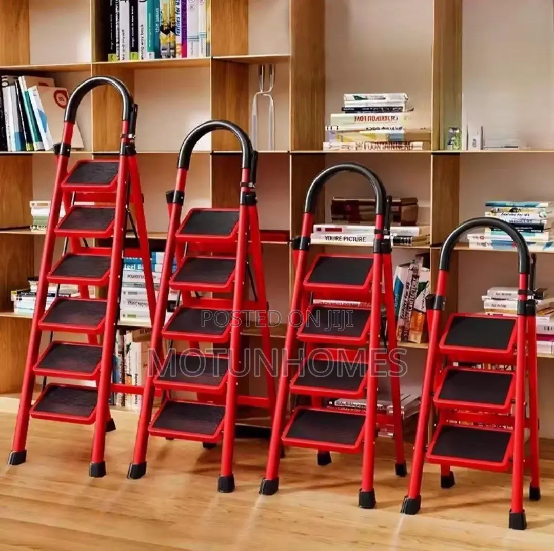 Non-Slip Steps Ladder Portable Folding Steel Ladder Multipurpose