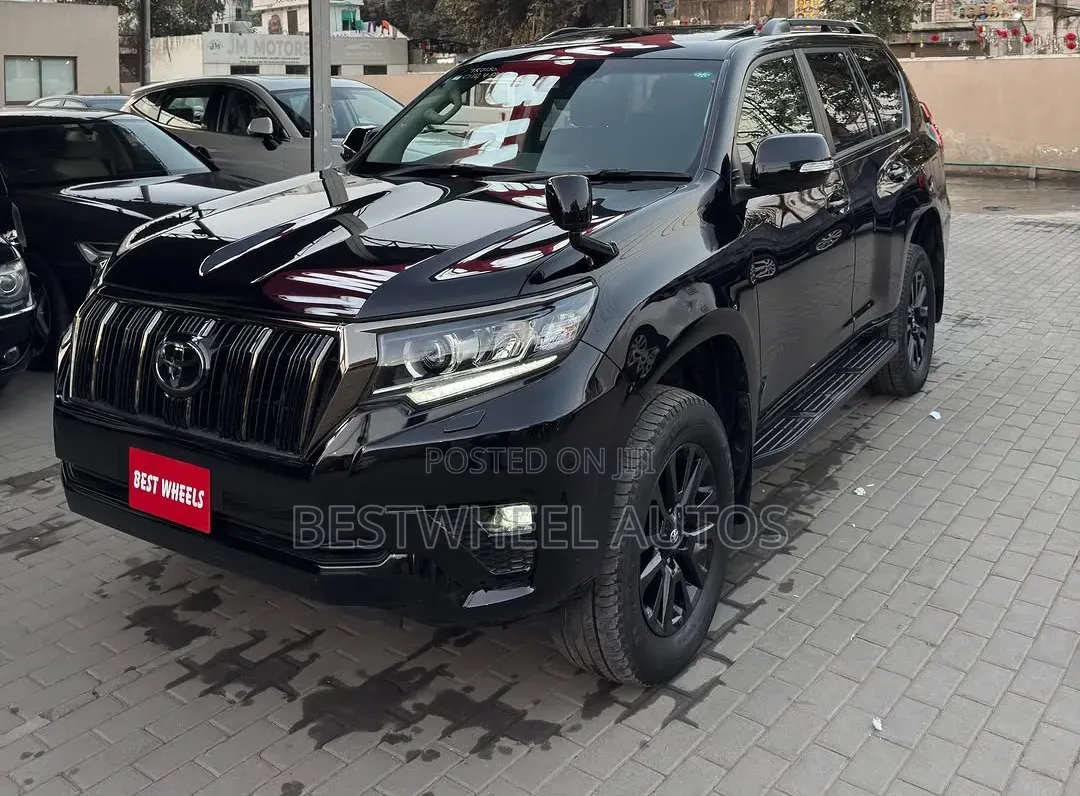 Toyota Land Cruiser Prado 4.0 Petrol TX 2019 Black