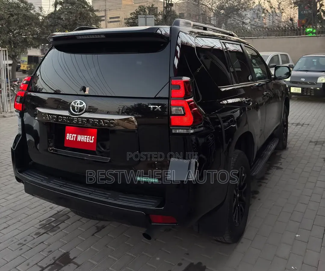 Toyota Land Cruiser Prado 4.0 Petrol TX 2019 Black