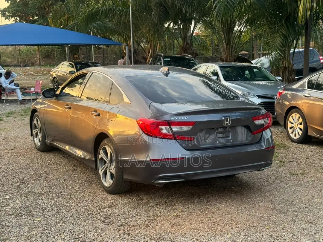 Honda Accord 2018 Gray