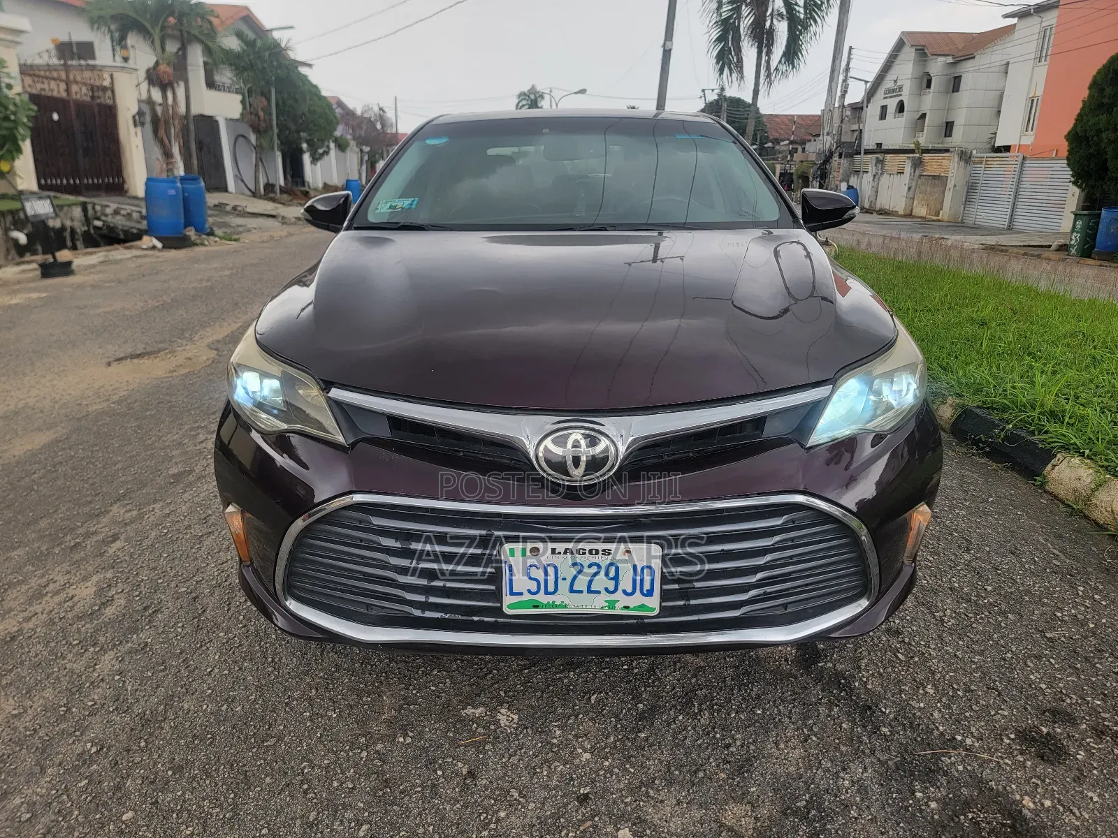 Toyota Avalon XLE Premium 4dr Sedan (3.5L 6cyl 6A) 2014 Purple