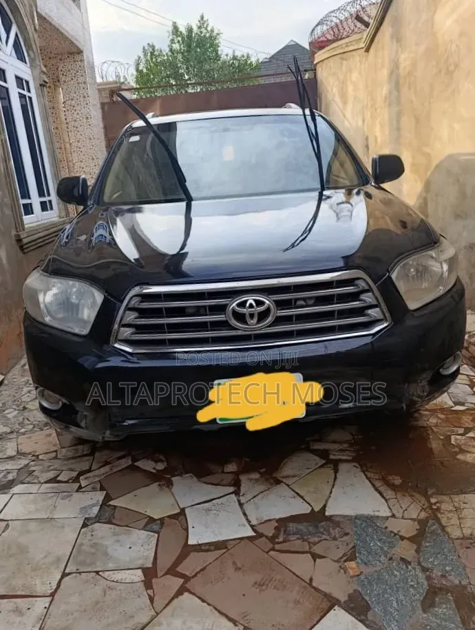 Toyota Highlander Limited 2010 Black