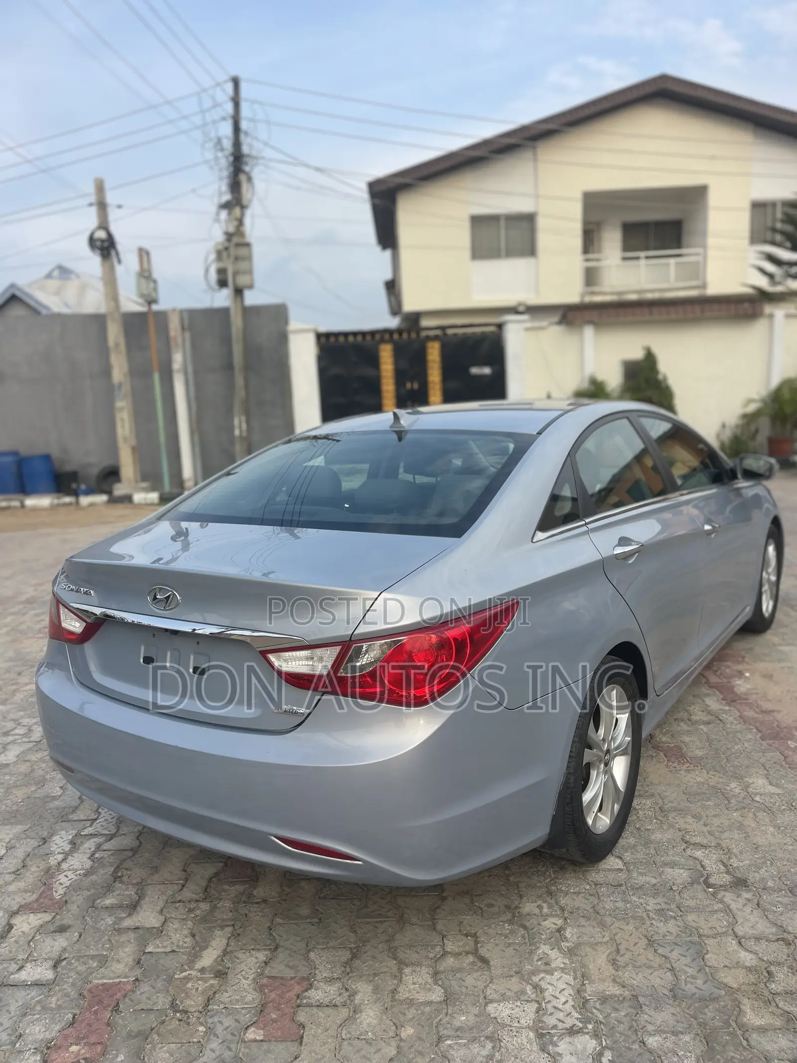 Hyundai Sonata 2011 Blue