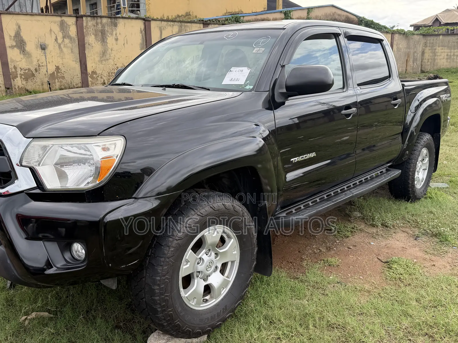 Toyota Tacoma 2015 Black