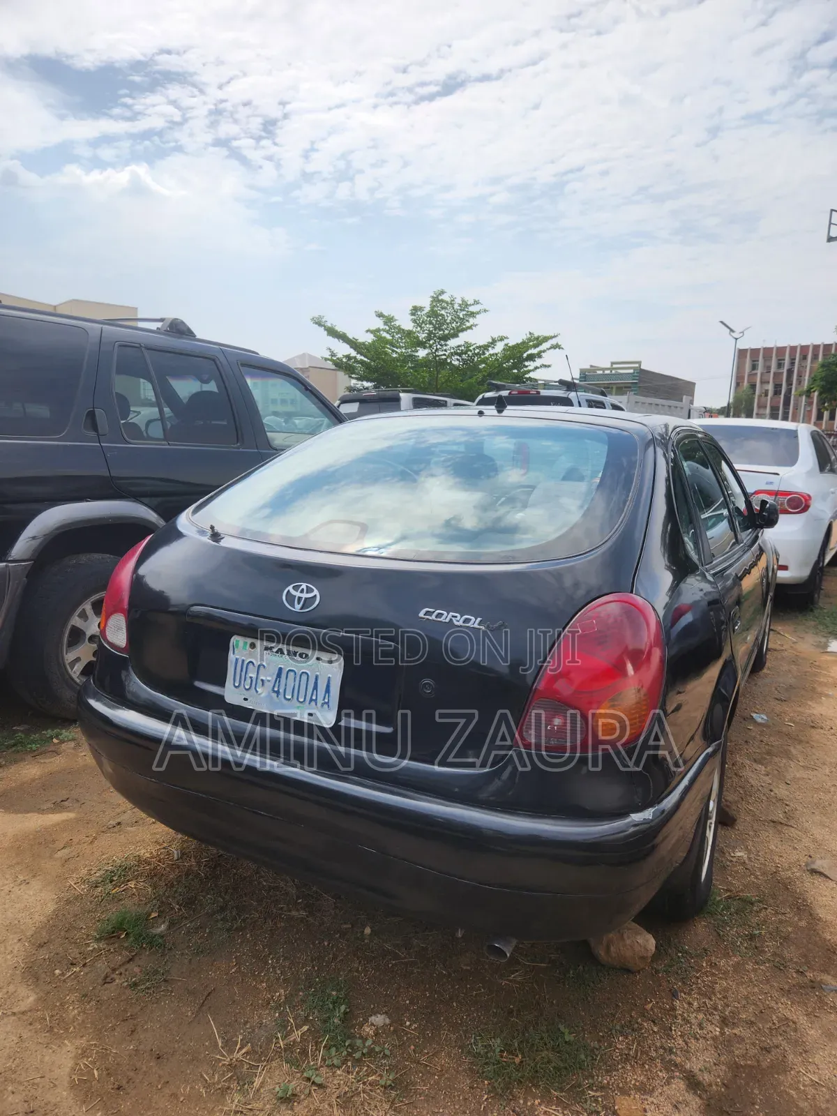 Toyota Corolla 2000 Black
