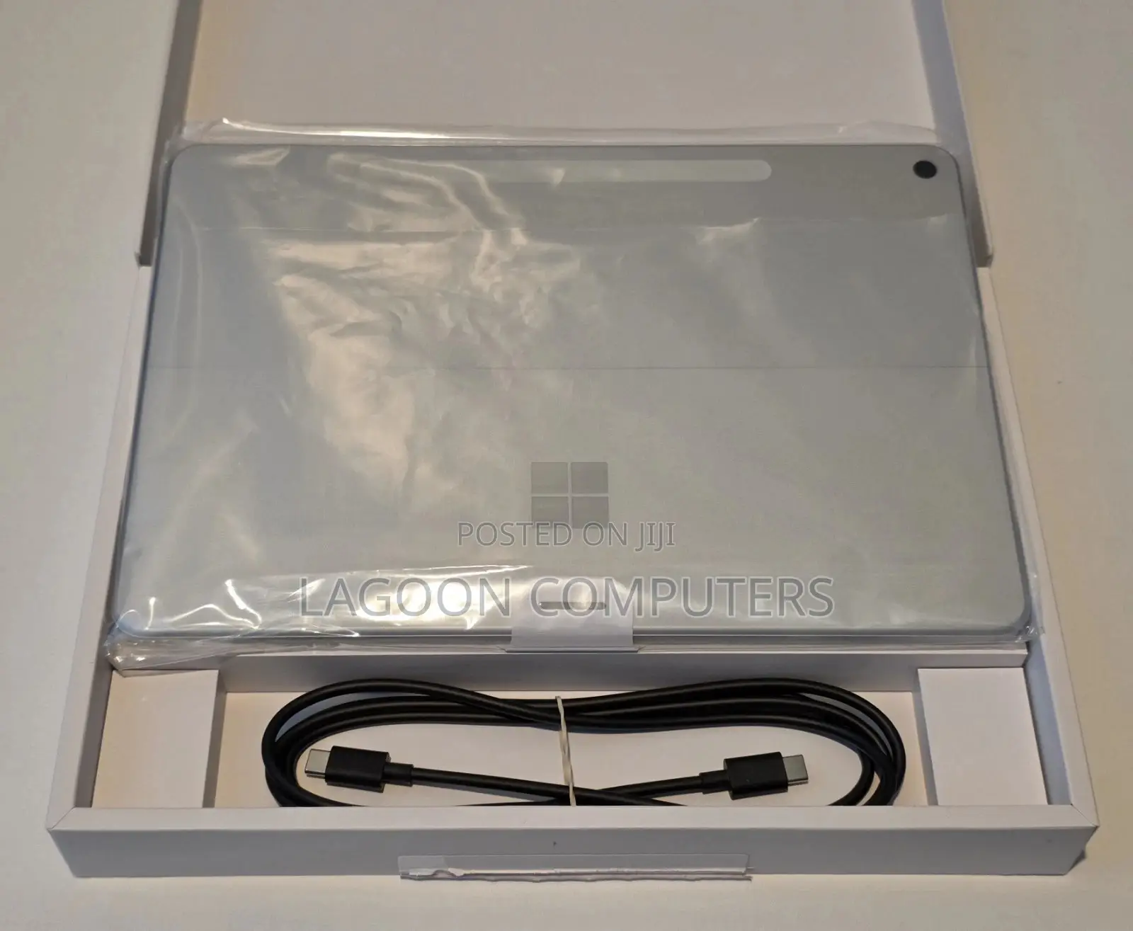 New Microsoft Surface Pro 16GB Qualcomm Snapdragon X Plus SSD 512GB