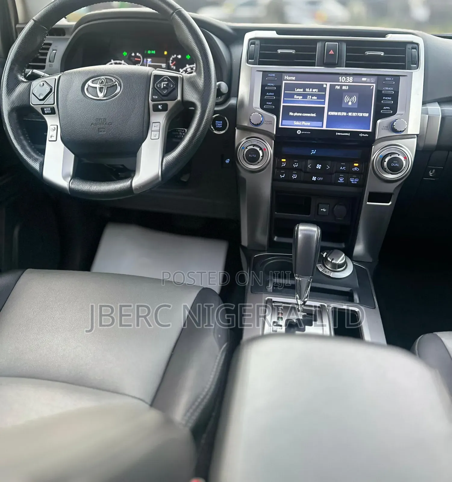 Toyota 4-Runner SR5 Premium 4WD 2023 White