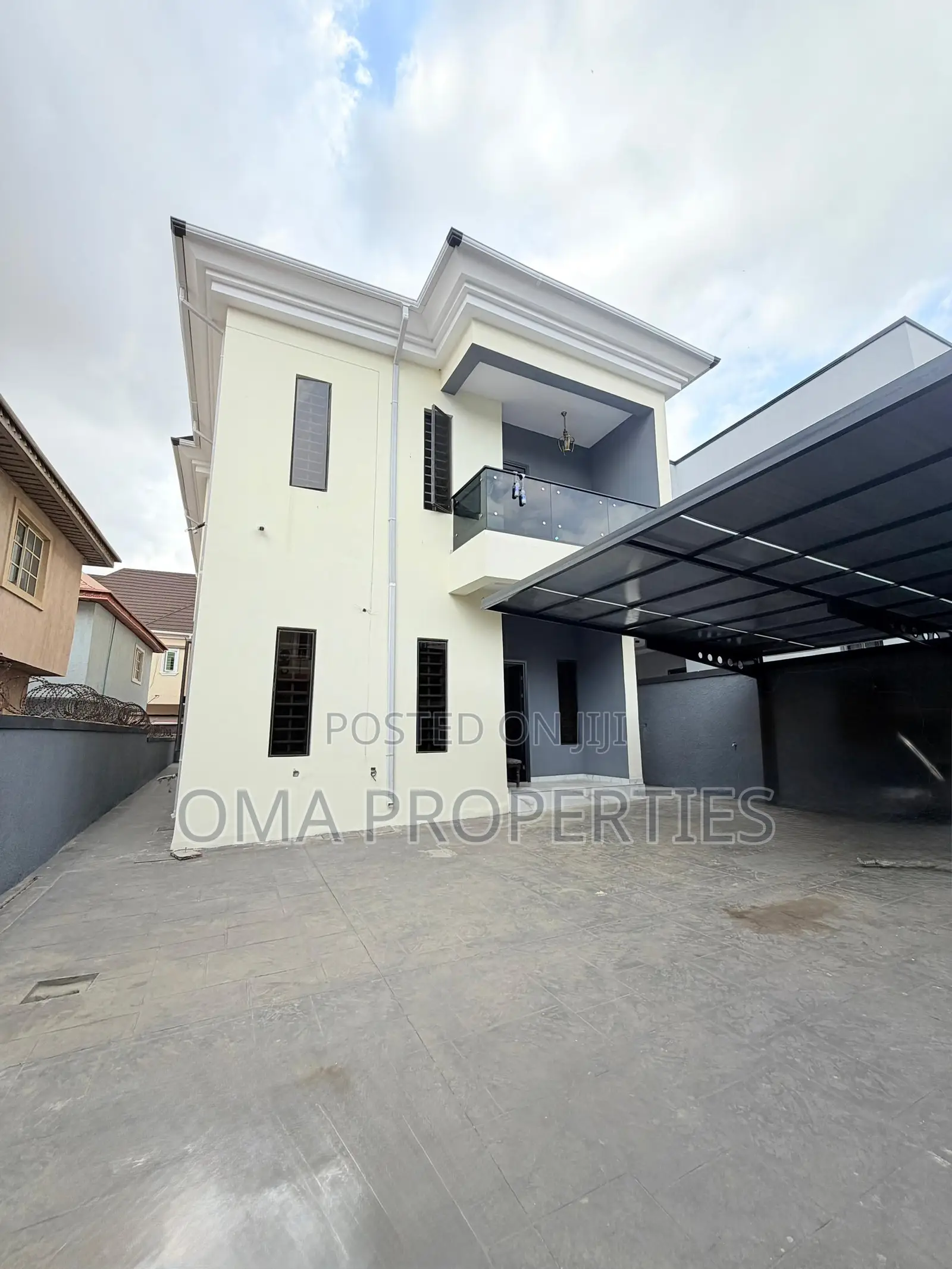 Furnished 5bdrm House in Omole Phase 2 for sale