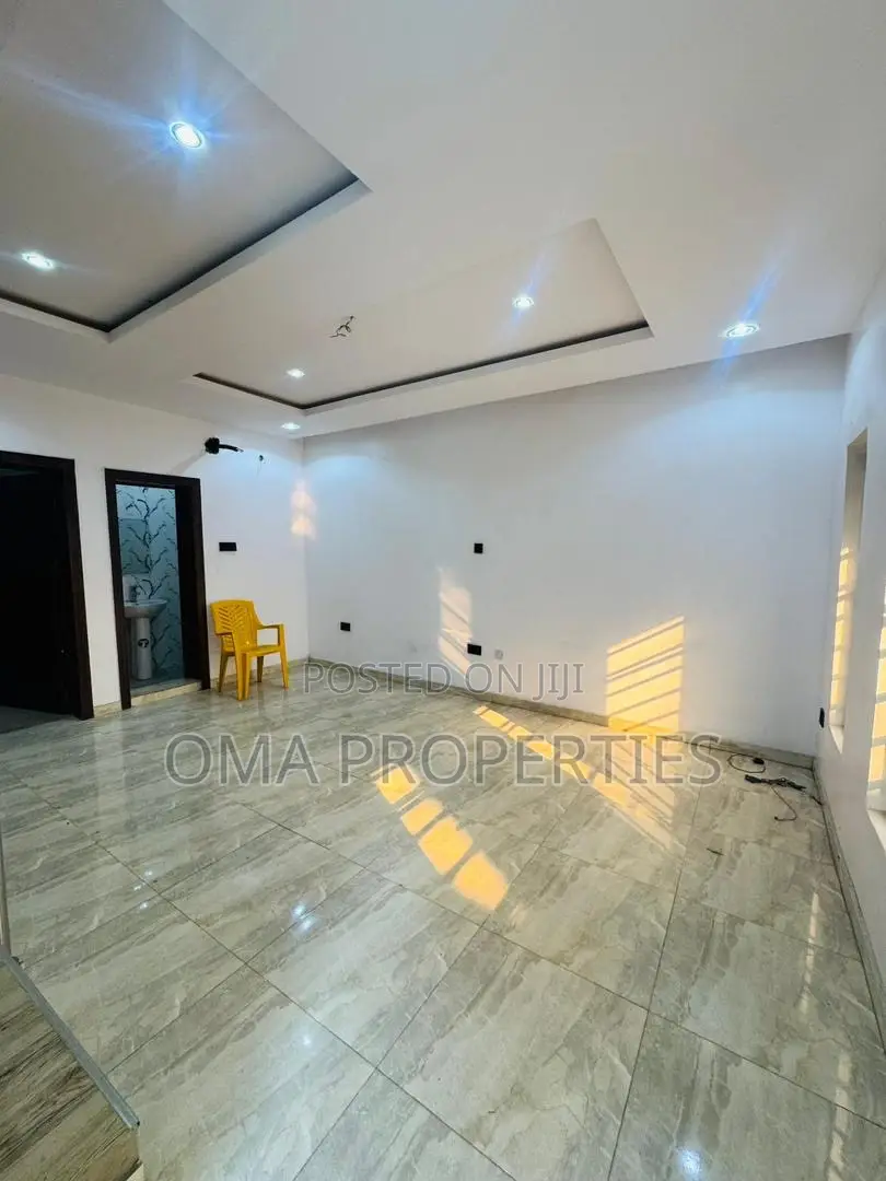 Furnished 4bdrm House in Gbagada for sale