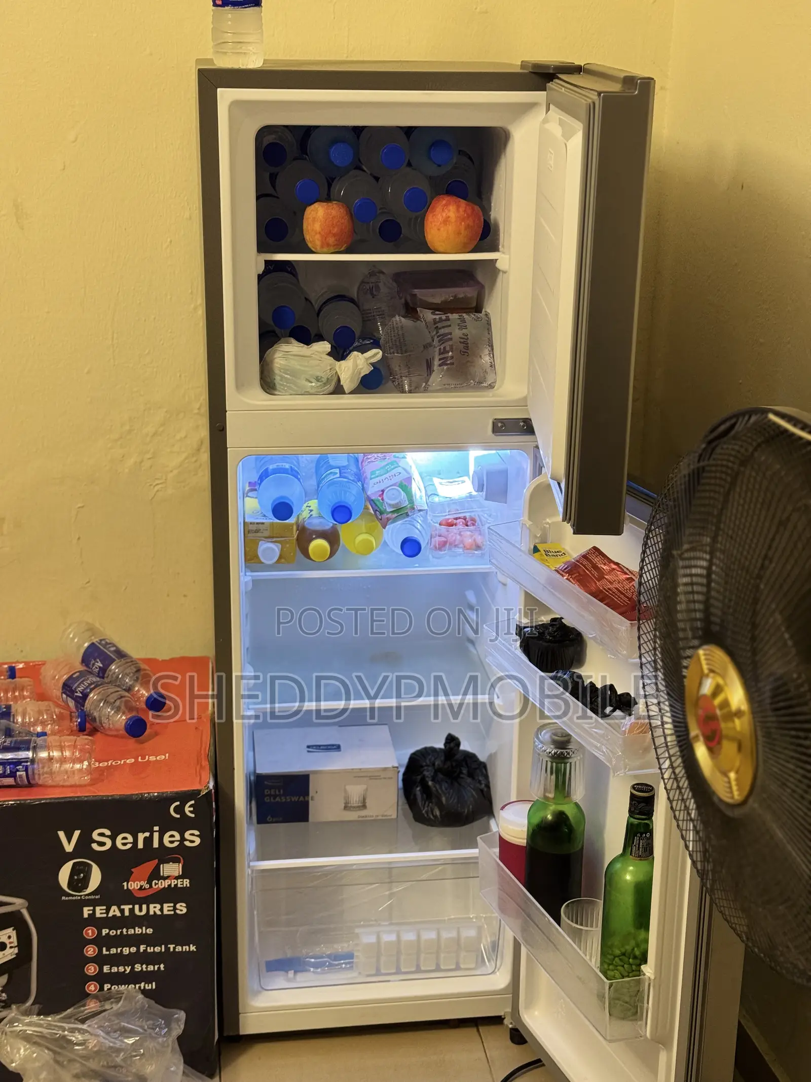 Refrigerator