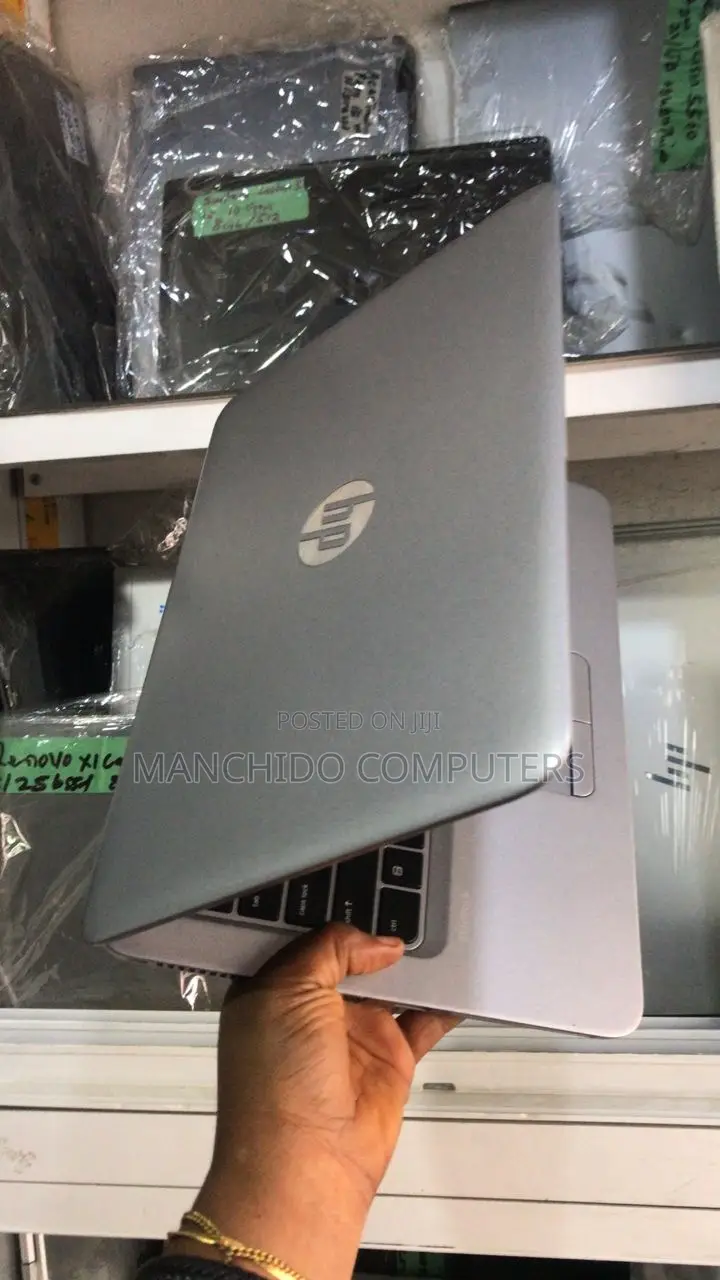 Laptop HP EliteBook 820 G4 8GB Intel Core i5 SSD 256GB