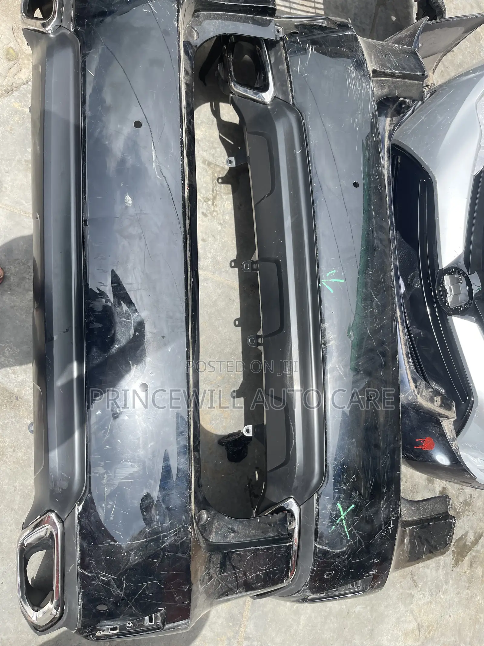 Back Bumper Rx350 2018