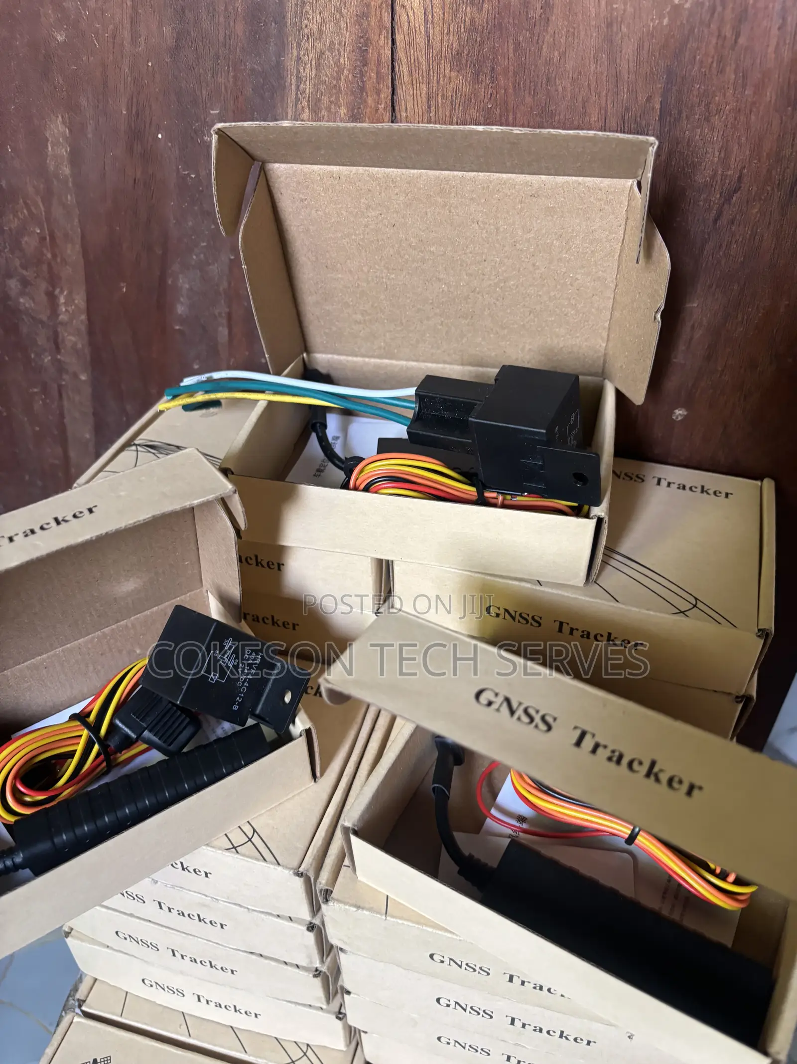 High Quality GPS Tracker Setup for Truck,Bus,Keke and Motorcycle