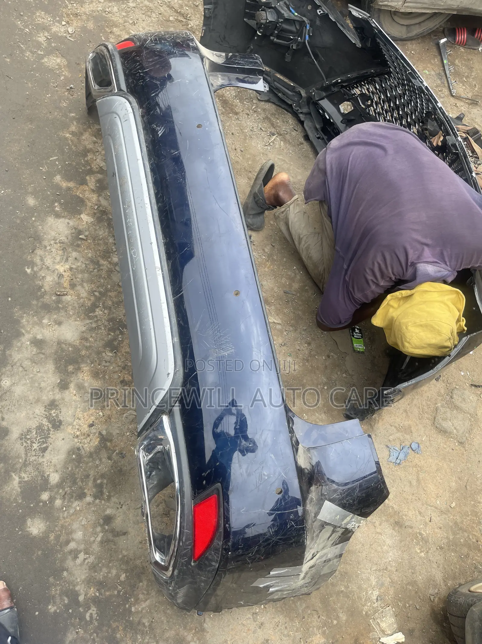 Back Bumper Rx350 2020