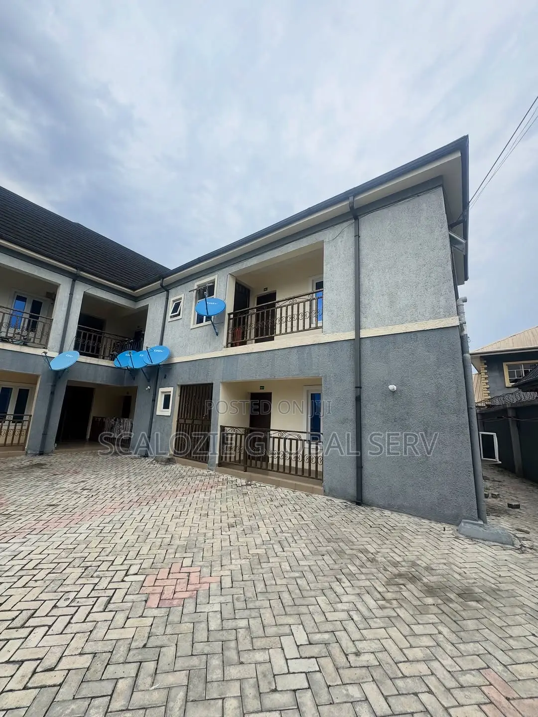2bdrm Block of Flats in Majesty Estate, Nta for sale