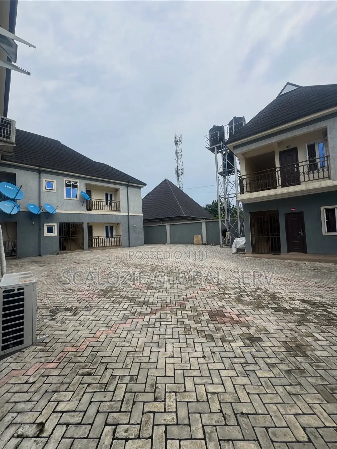2bdrm Block of Flats in Majesty Estate, Nta for sale